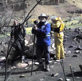 Taking Pictures of Petroglyphs